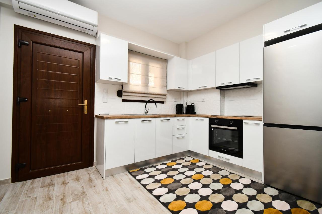 Comfy And Stylish Apt2 Ioannina Exterior photo
